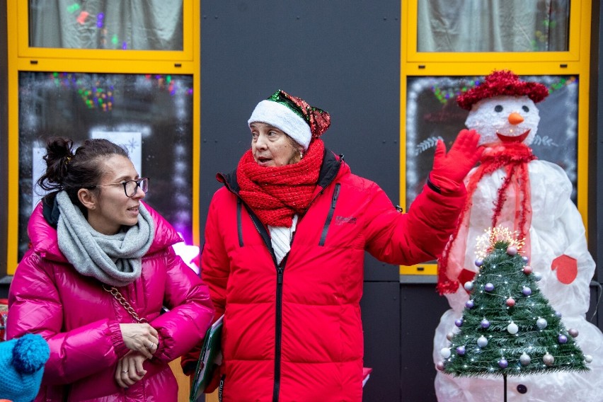 Mikołaj "wylądował" na ulicy Krakowskiej w Częstochowie