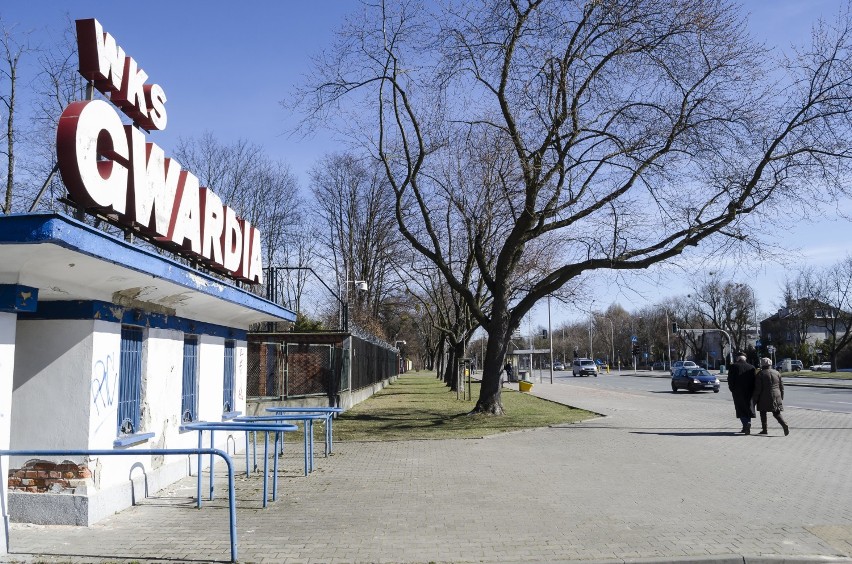 Stadion Gwardii Warszawa popada w ruinę [ZDJĘCIA]