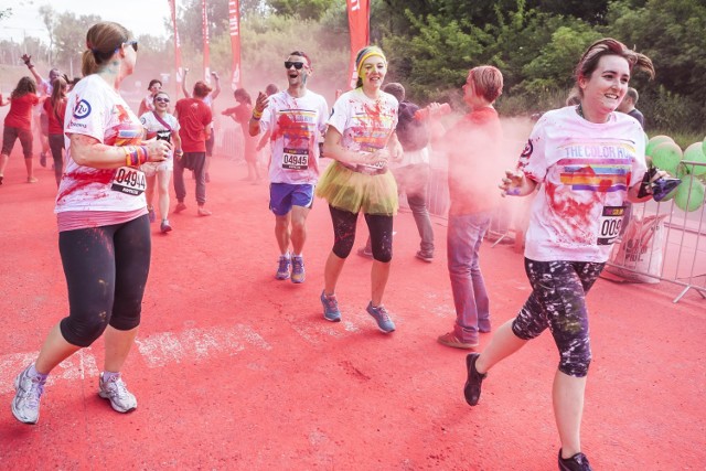 THE COLOR RUN 2015. Galeria zdjęć z biegu w Warszawie [część 2]