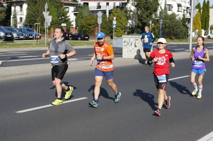 PZU Maraton Warszawski 2016. Tak biegliście na koronnym...