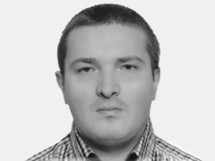 "Synu, daj znak życia!". Zaginiony Kamil Galczak z Torunia nadal poszukiwany. Nagrał go monitoring