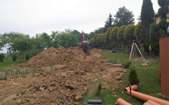 Gmina Bobowa mocno inwestuje w ekologię. W tym roku planuje wybudowanie kilkunastu kilometrów sieci kanalizacyjnej i wodociągowej