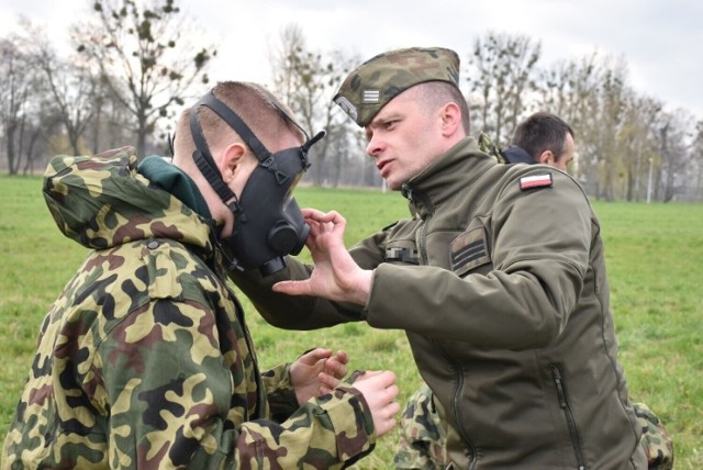 Pierwsze zajęcia w ramach III edycji akcji "Trenuj z wojskiem" odbyły się w 22 Bazie Lotnictwa Taktycznego w kwietniu.