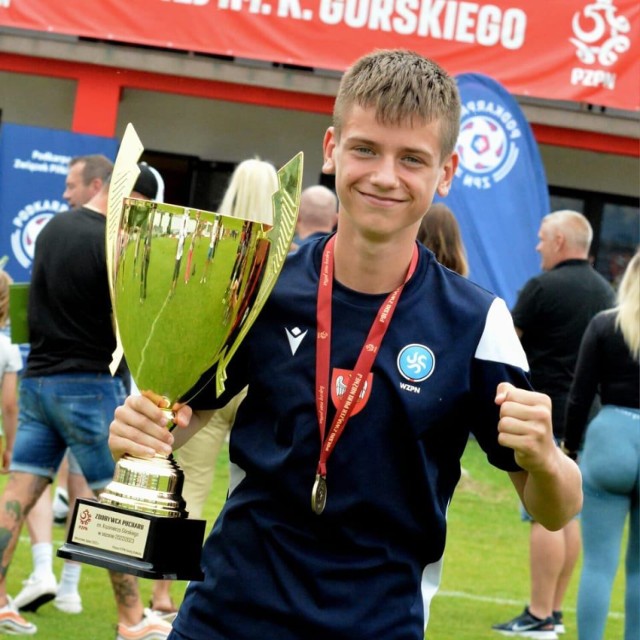 Marcel Kropp z Międzychodu został piłkarskim Mistrzem Polski U13 podczas turnieju finałowego o Puchar im. Kazimierza Górskiego w Przemyślu.