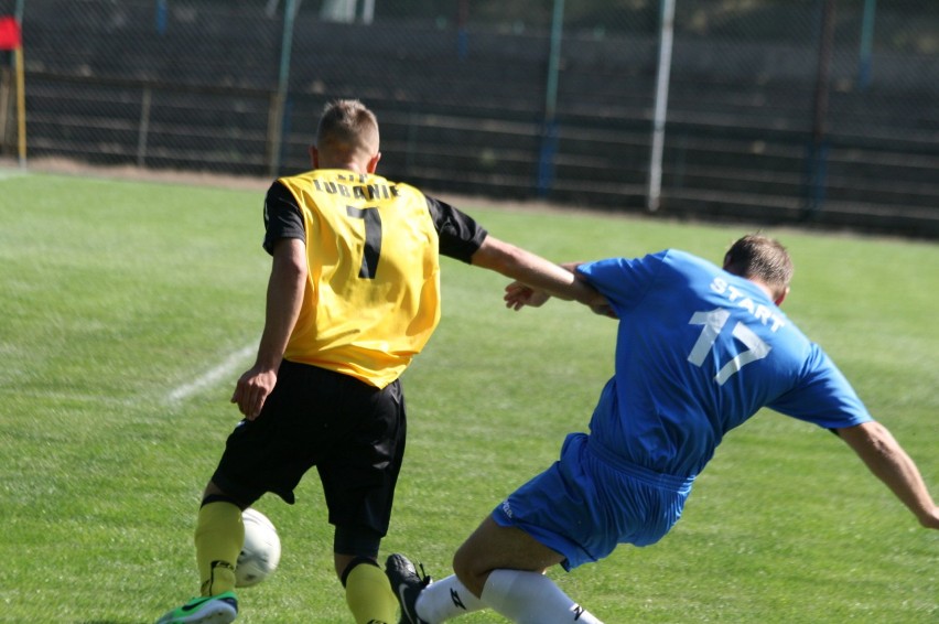 Start Radziejów - LTP Lubanie 4:4. Grad bramek w meczu 5. ligi [zdjęcia]