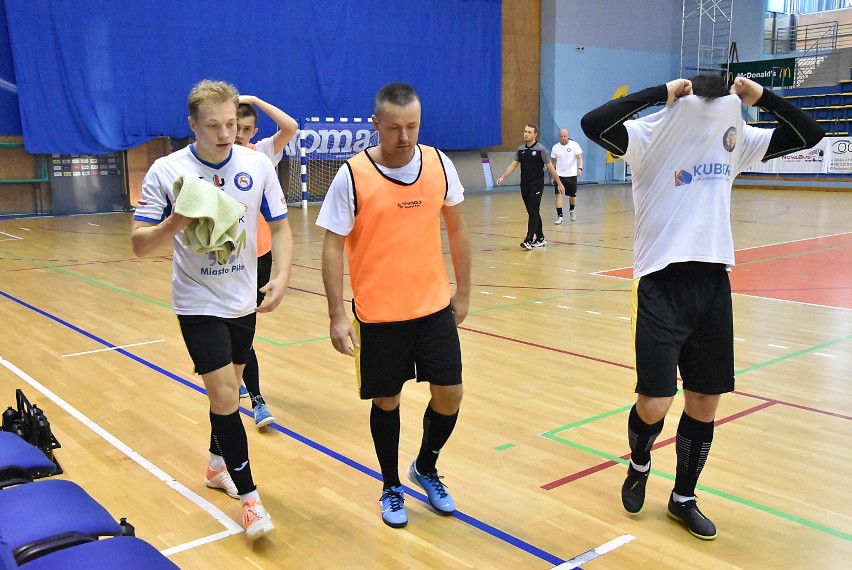 I liga futsalu. Pilski zespół pokonał Toruńską Akademię Futsalu. Obejrzyjcie zdjęcia z meczu