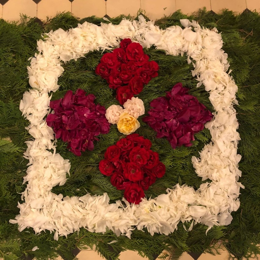 Lubelskie. Dar dla Jezusa od parafian w Goraju. Piękna dekoracja kwiatowa z okazji uroczystości Bożego Ciała. Zdjęcia