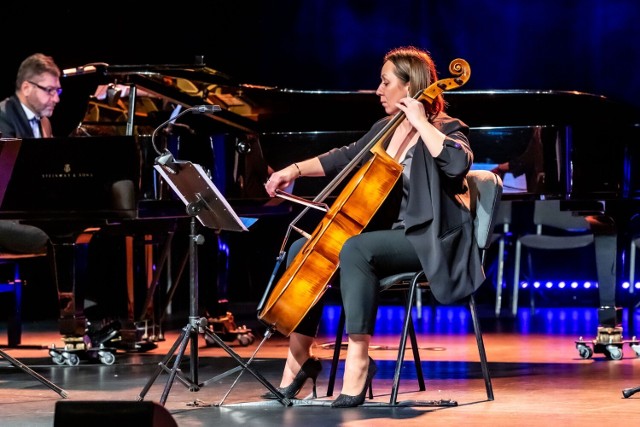 Koncert Karnawałowy Szkoły Muzycznej w Teatrze Miejskim w Sieradzu