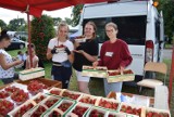 Truskawkogranie w Kartuzach z muzyką, smakołykami z foodtrucków i piwkiem ZDJĘCIA 