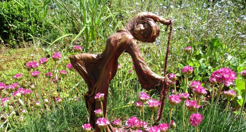 Zobaczcie niesamowite rzeźby mieszkanki Żagania!