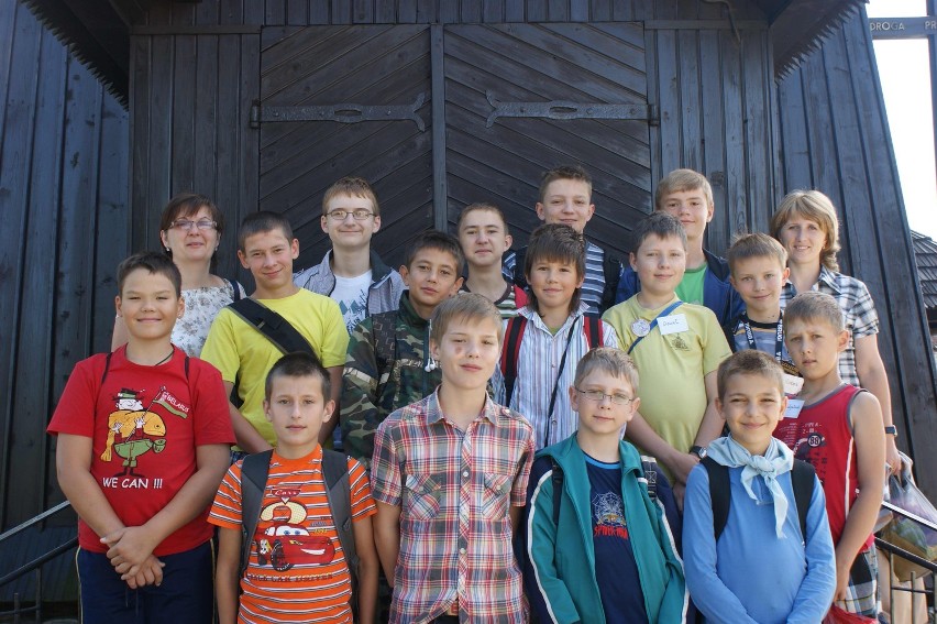 18 chłopców z Białorusi przyjechało do Mikołowa na zaproszenie proboszcza z Paniów