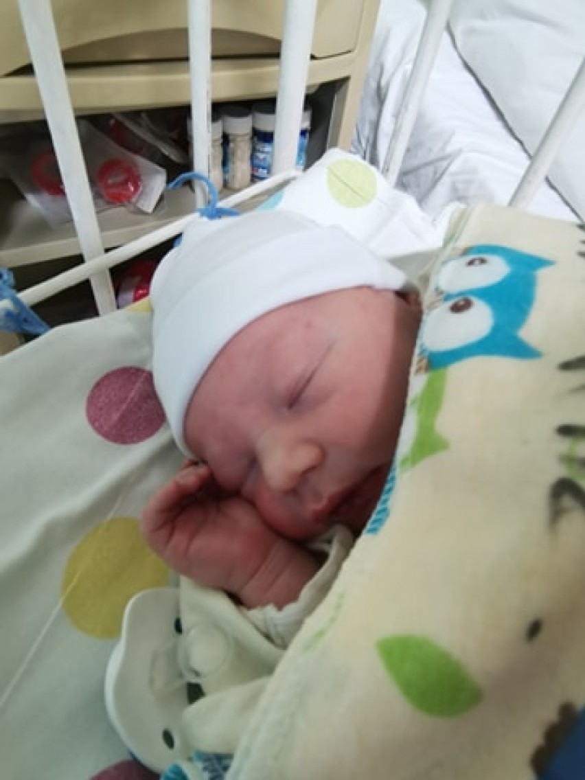 Pierwsze dziecko urodzone w 2021 roku w szpitalu w Tomaszowie to Michał. Urodził się w noworoczny poranek