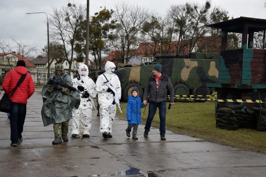 Piknik wojskowy w Elblągu na 20-lecie Polski w NATO...