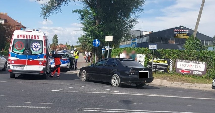 Potrącenie pieszego na pasach na ul. Warszawskiej w Wieluniu