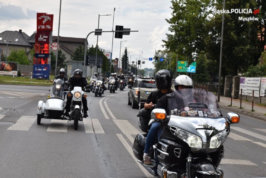 Zlot motocyklowy w Myszkowie. Policjanci zabezpieczali imprezę 