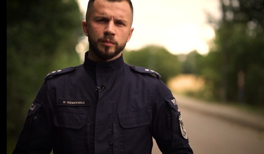 "Młodość nie zwalnia z myślenia". Kolejny mocny spot pomorskiej policji! Tym razem o bezpieczeństwie na drodze