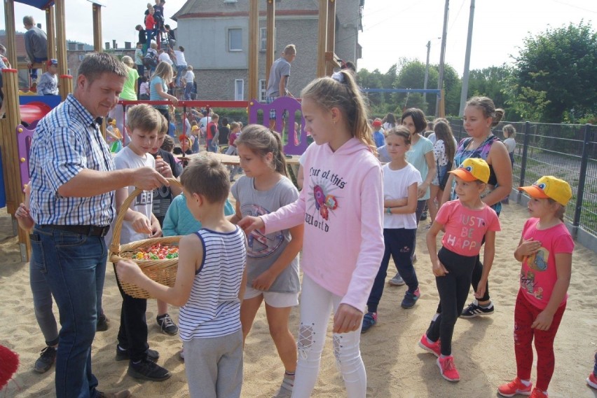 W gminie Mieroszów wybudowano trzy place zabaw - w Mieroszowie, Golińsku i Sokołowsku