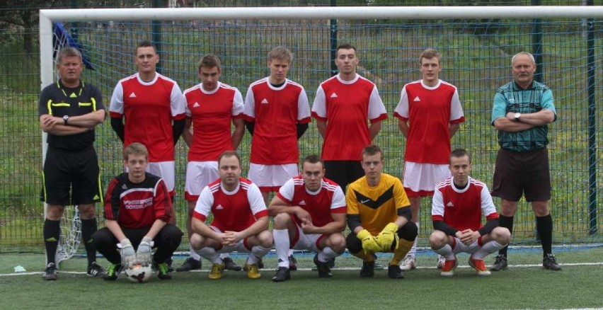 The Reds: Arkadiusz Janowiak, Dorian Karczewski,	Paweł...