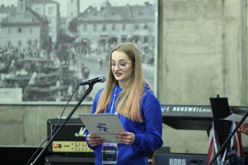 Wiosenny Koncert Charytatywny Rady Młodzieży Rzeszowa odbył się w Podziemnej Trasie Podziemnej [ZDJĘCIA]