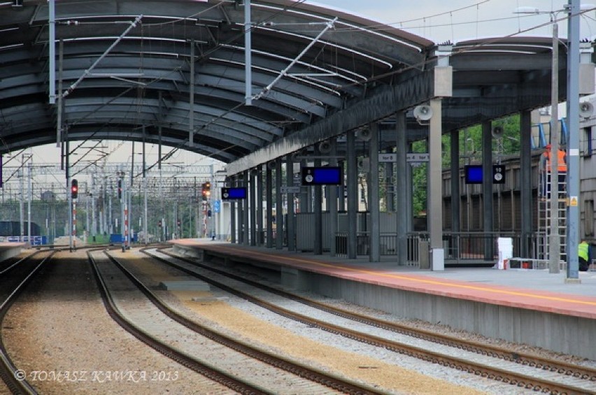 Nowy peron 4 w Katowicach