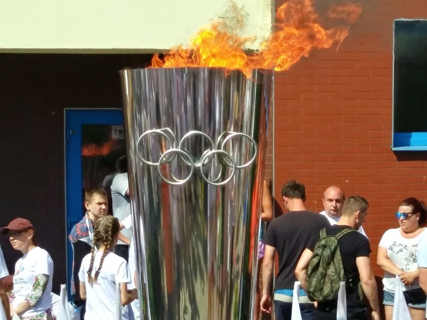 Dziwnów. Dzisiaj odbył się Bieg Dnia Olimpijskiego. Byliście? [ZDJĘCIA]