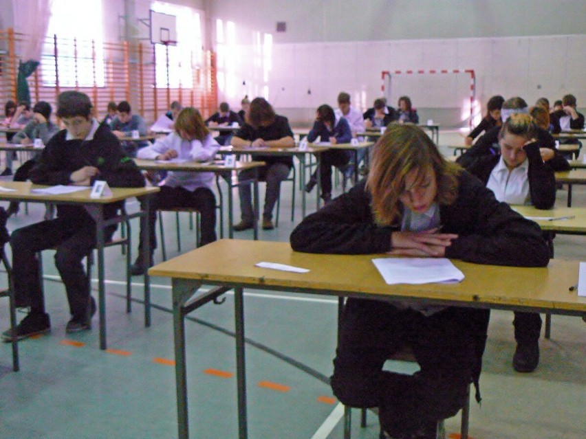 Kwilcz - Gimnazjaliści pisali próbny egzamin