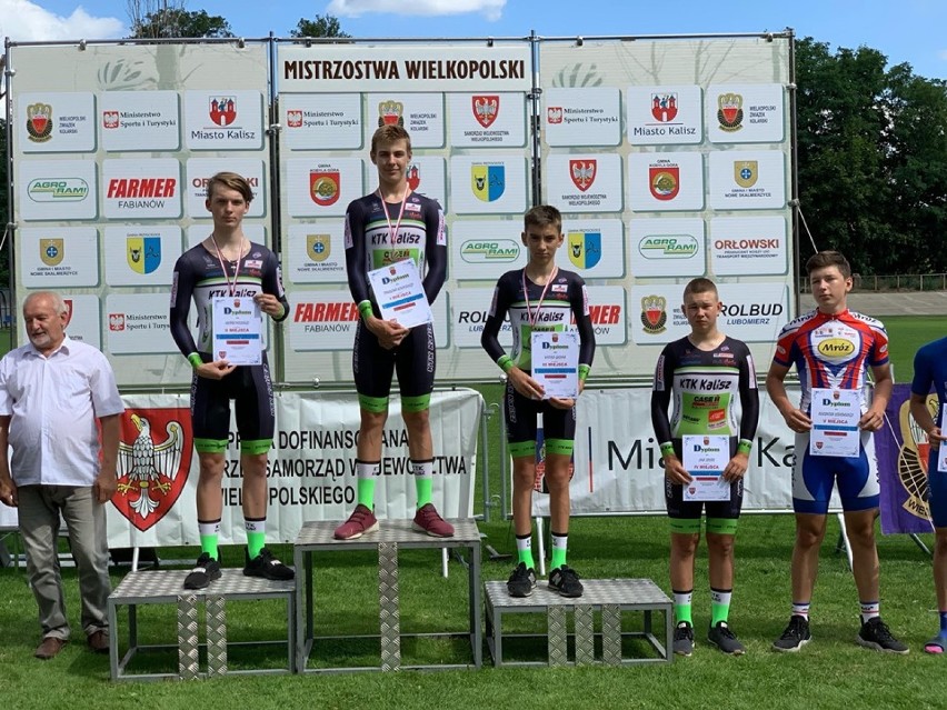 13 medali młodych kolarzy KTK Kalisz na mistrzostwach...