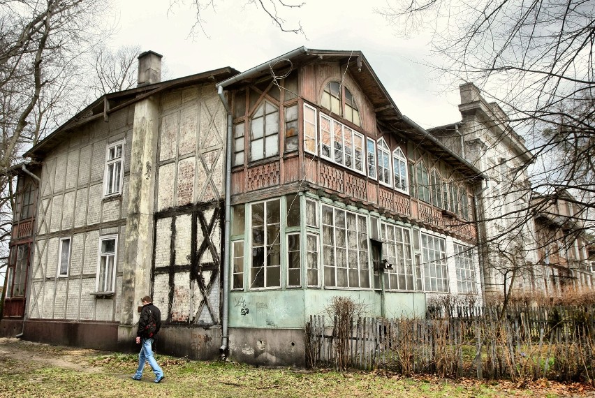 Dom Zdrojowy w Brzeźnie. Gdańska Obywatelska Straż Ochrony Zabytków ma oko na budynek ZDJĘCIA