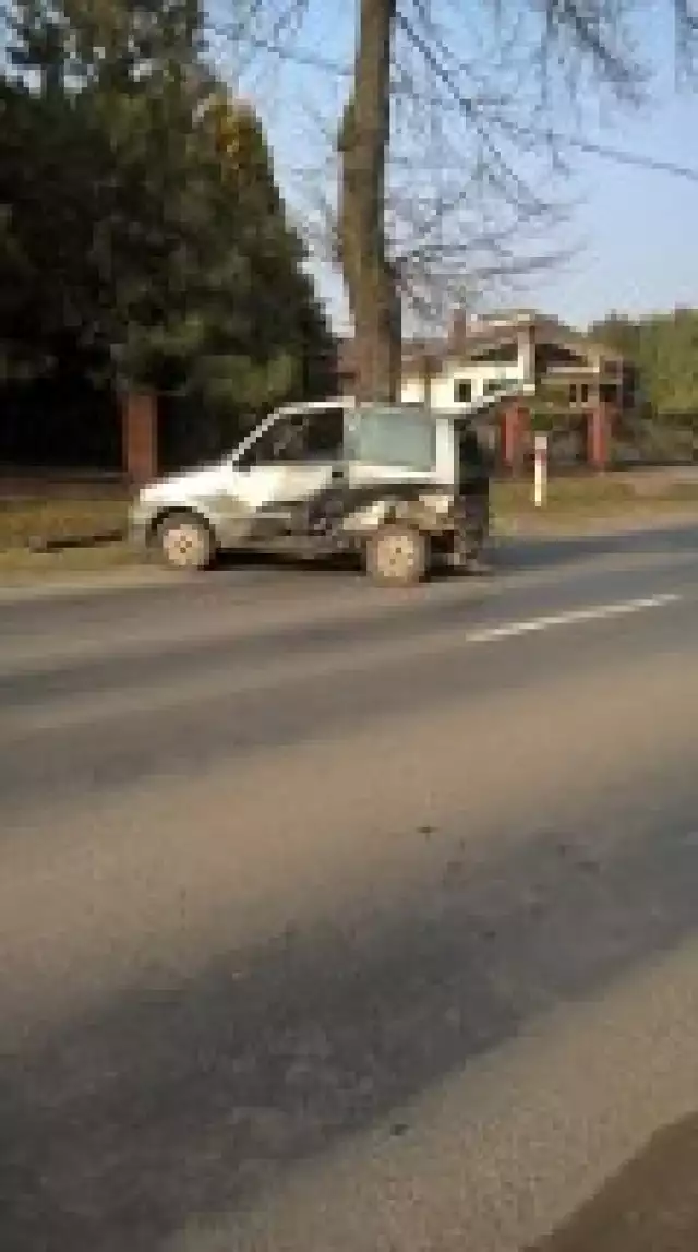 Do kolizji doszło na ulicy Rypińskiej w Lipnie. Kierowca audi uderzył w fiata cinquecento.