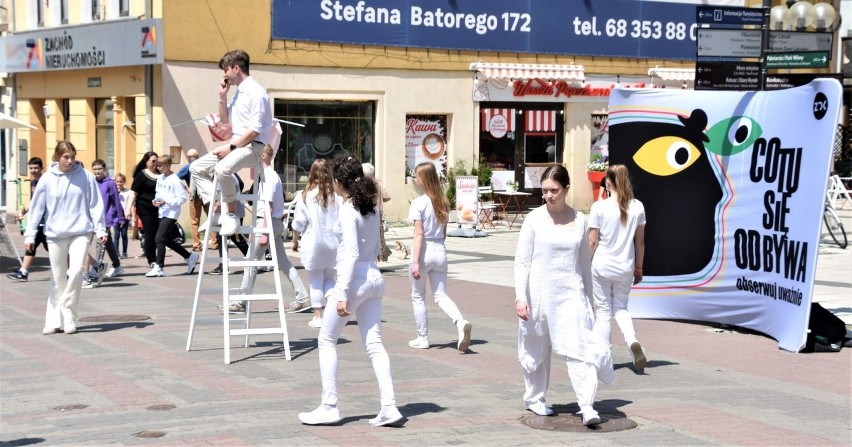 Co tu się odbywa 2021: w akcji teatry Pachmilanka i Zza...