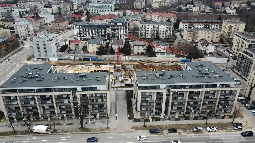 Osiedle Legionów w Kielcach już w ostatnim etapie budowy. Zobacz zdjęcia z drona