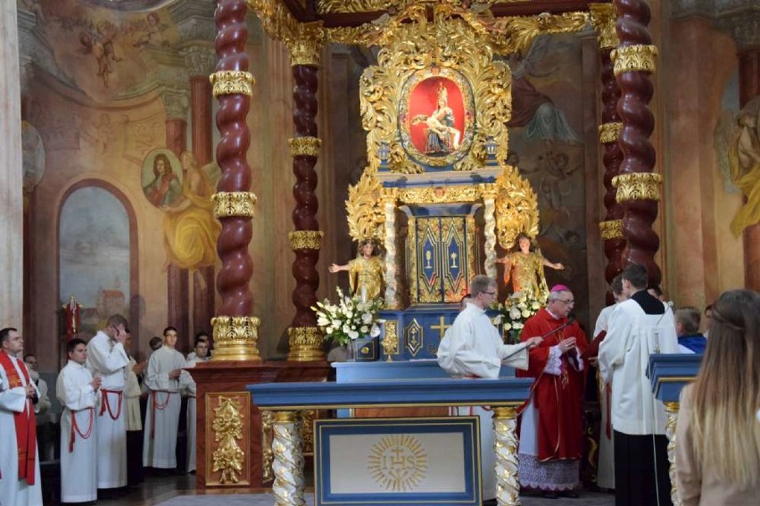 Poświęcenie kościoła w Skrzatuszu