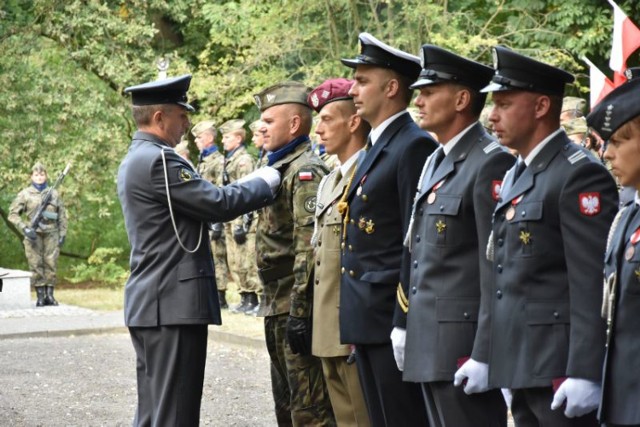 Śremscy żołnierze odebrali odznaczenia i nagrody w przeddzień Święta Wojska Polskiego