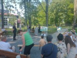 Piknik ze sztuką w parku podworskim w Tarnowcu