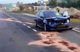 Maciejowa. Wieczorne zderzenie dwóch samochodów  na drodze krajowej nr 75 [ZDJĘCIA]