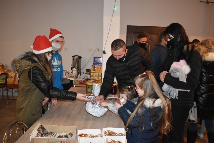 Mikołajkowa akcja charytatywna na rzecz Sandry Wolniak w Brudzewku