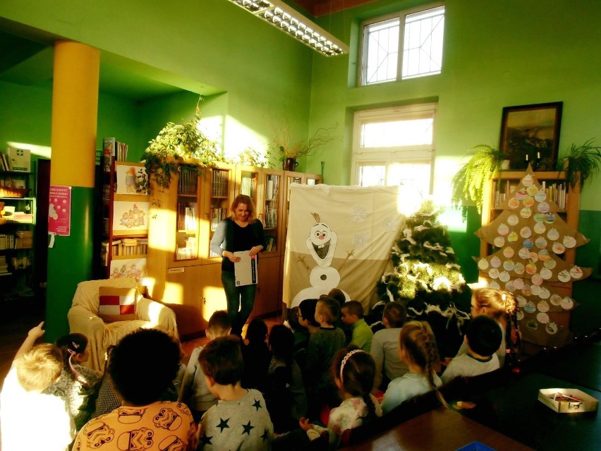 Przedszkolaki w szadkowskiej bibliotece