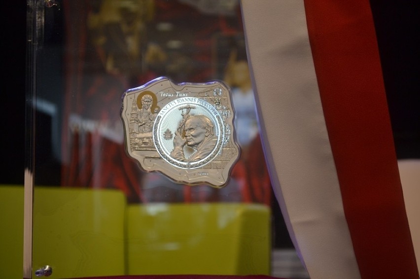 Moneta Jana Pawła II