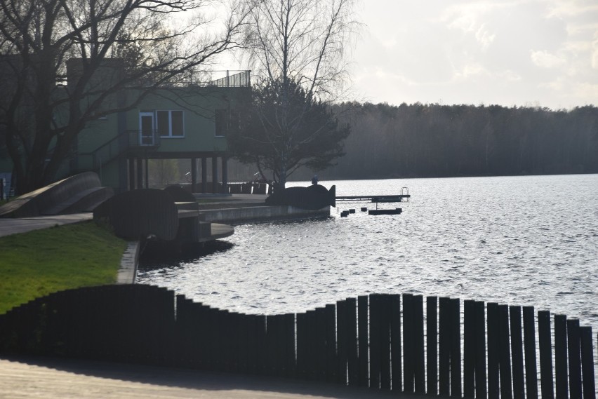 Restauracja Przystań nad Jeziorem Paprocańskim w Tychach