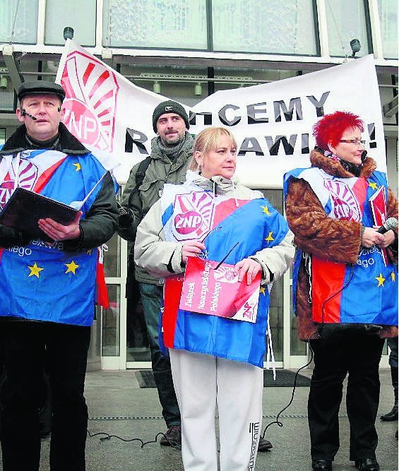 Pikieta związkowców
26 stycznia w czasie obrad Rady Miasta...