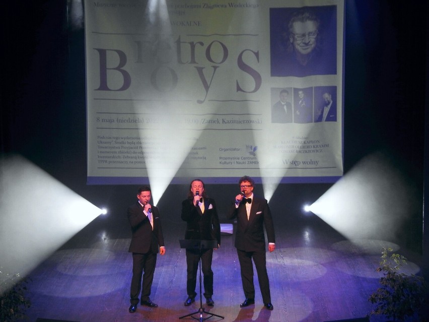 Koncert trio wokalnego „retro BoyS” w Zamku Kazimierzowskim...