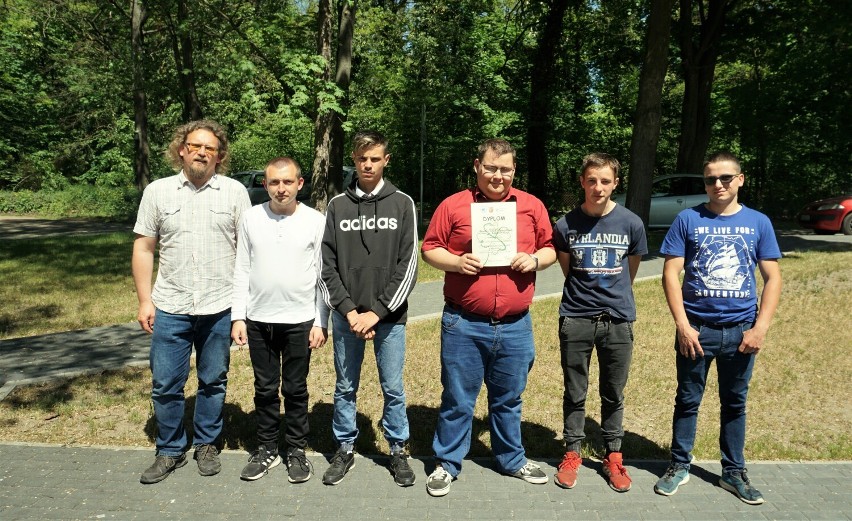 Uczniowie Zespołu Szkół w Kowanówku wygrali konkurs przyrodniczy 