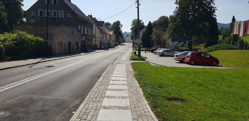 Jedlina-Zdrój: Wyremontowano chodniki na kilku ulicach