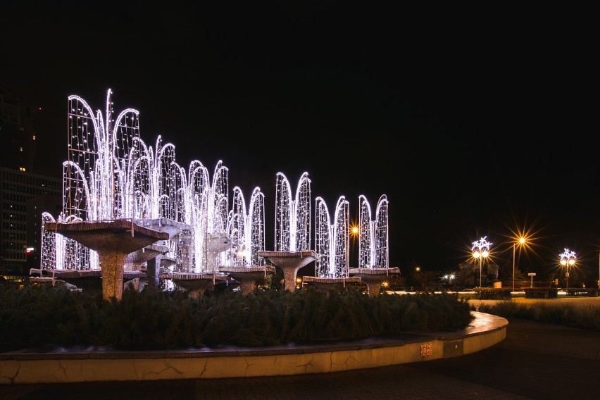 W Gdyni już czuć atmosferę świąt! Tysiące lampek na ulicach. Wy także pochwalcie się swoimi iluminacjami! ZDJĘCIA