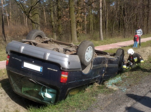 Auto dachowało Gołuchow