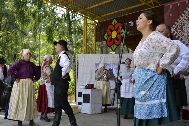 Biesiada Folkloru Ziemi Kaliskiej. 60 wykonawców zjechało na weekend do Brzezin