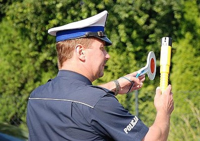 Policja w Siemianowicach: W sobotni ranek czterech pijanych kierowców