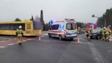 Zderzenie samochodu z autobusem komunikacji powiatowej w Mokrem pod Grudziądzem
