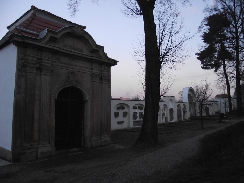 Kaplice cmentarne w Jeleniej Górze zostały laureatem...