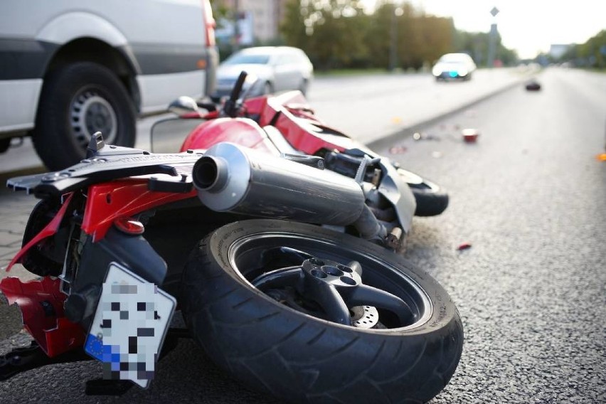 Patrz w lusterka! Motocykle są wszędzie!